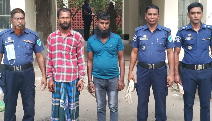 স্বামীকে ডিভোর্স দিয়ে ফেরার পথে ধর্ষণের শিকার গৃহবধূ, গ্রেপ্তার ২ স্বামীকে ডিভোর্স দিয়ে ফেরার পথে ধর্ষণের শিকার গৃহবধূ, গ্রেপ্তার ২