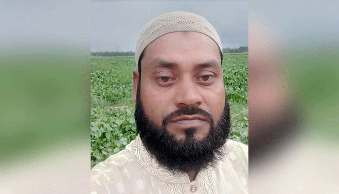 ট্রাক্টরের ধাক্কায় মোটরসাইকেল আরোহী স্কুলশিক্ষক নিহত