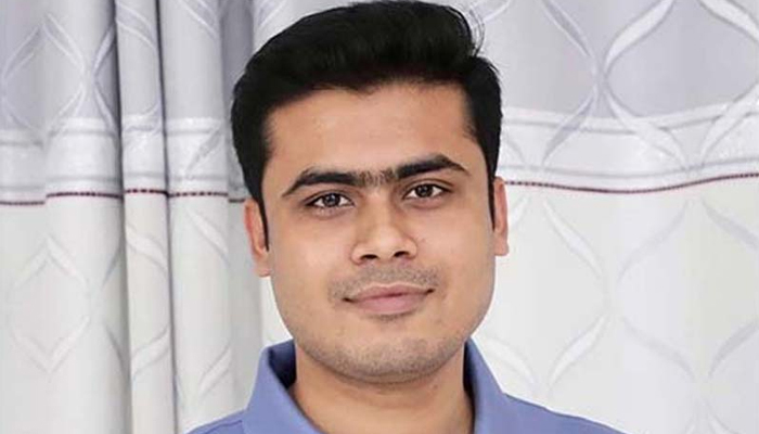 সাধারণ ছাত্ররাই ছাত্রদলকে প্রতিহত করেছে: লেখক ভট্টাচার্য