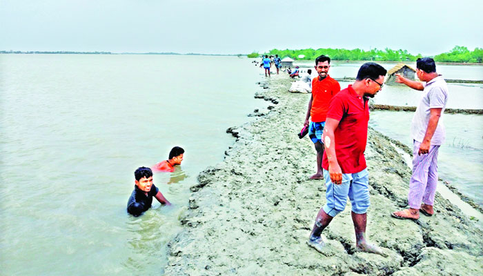 'সংকেত শুনলি পরানডা কাঁইপে ওঠে'
