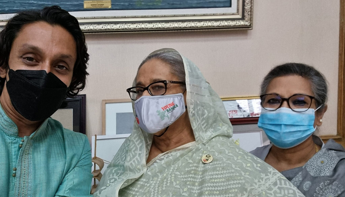 ইয়াং বাংলার সদস্য হলেন প্রধানমন্ত্রী