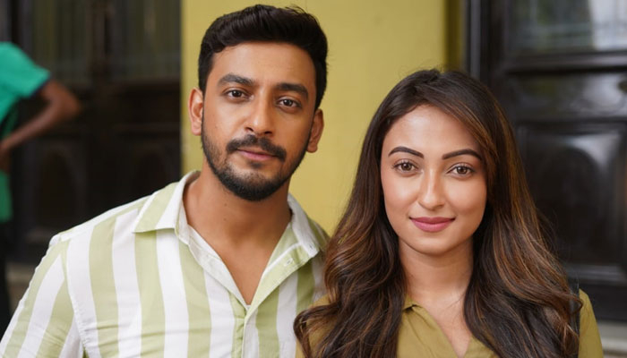 কৌশানি নয় বনির নায়িকা হয়েছেন আয়ুষী