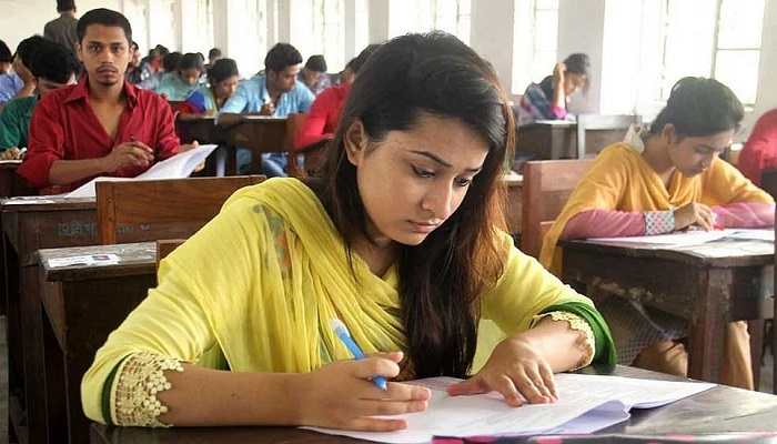 দ্বিতীয় ধাপের পরীক্ষা শুক্রবার, প্রবেশপত্র সংগ্রহের অনুরোধ