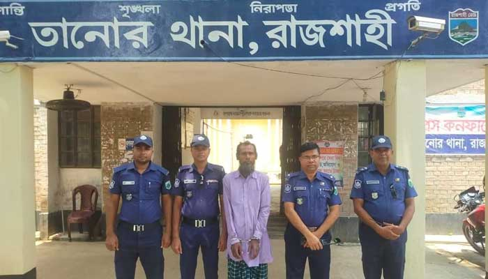 ১০ বছরের সাজা এড়াতে ২৩ বছর পলাতক ছিলেন সাত্তার