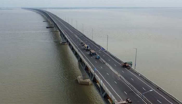 পদ্মা সেতুতে গাড়ির সর্বোচ্চ গতি ঘণ্টায় ৬০ কিলোমিটার পদ্মা সেতুতে গাড়ির সর্বোচ্চ গতি ঘণ্টায় ৬০ কিলোমিটার