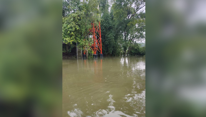 বন্যাদুর্গত ৩ জেলায় ১৩৫৯ মোবাইল নেটওয়ার্ক সাইট সচল