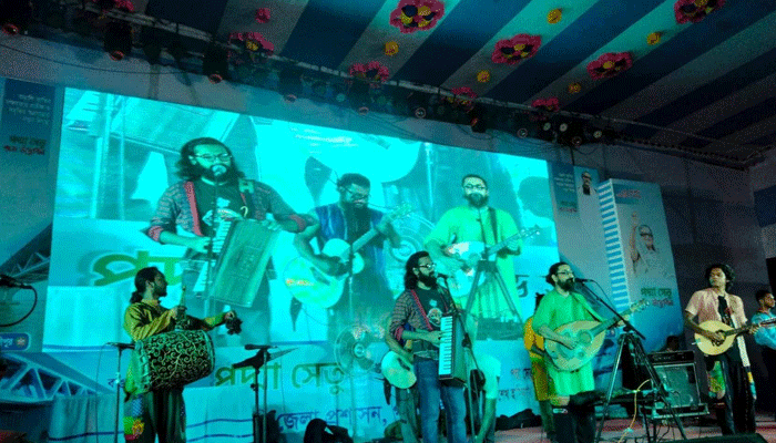 পদ্মা সেতুর উদ্বোধন উপলক্ষে গাজীপুর মাতিয়ে গেল জলের গান