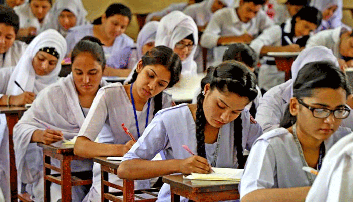 এইচএসসির ফরম পূরণের সময় বাড়ল