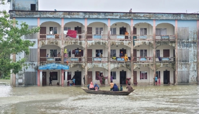 শিক্ষাপ্রতিষ্ঠানকে অস্থায়ী আশ্রয়কেন্দ্র হিসেবে ব্যবহারের নির্দেশ