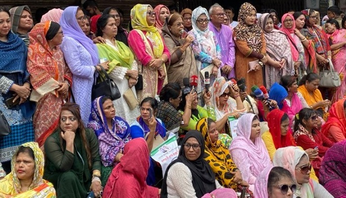 খালেদা জিয়া জীবন-মৃত্যুর সন্ধিক্ষণে: সেলিমা রহমান