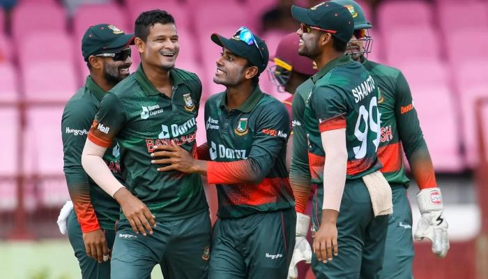 অভিজ্ঞদের নিয়েই ওয়ানডে সিরিজের দল ঘোষণা