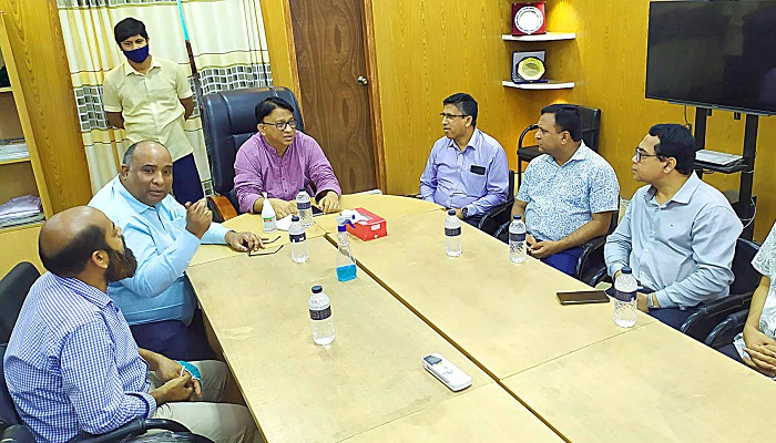 ঈদের ছুটিতে হাসপাতালে চিকিৎসা যেন বিঘ্নিত না হয়: ইকবালুর রহিম