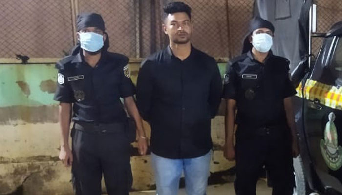 আ'লীগ নেতার ডিজিটাল নিরাপত্তা আইনের মামলায় ছাত্রদল নেতা গ্রেপ্তার