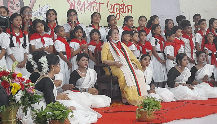 পান্না কায়সারকে সংবর্ধনা দিল খেলাঘর