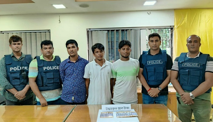 ইয়াবা বিক্রি করে পেলেন জাল টাকা, দুই রোহিঙ্গা গ্রেপ্তার