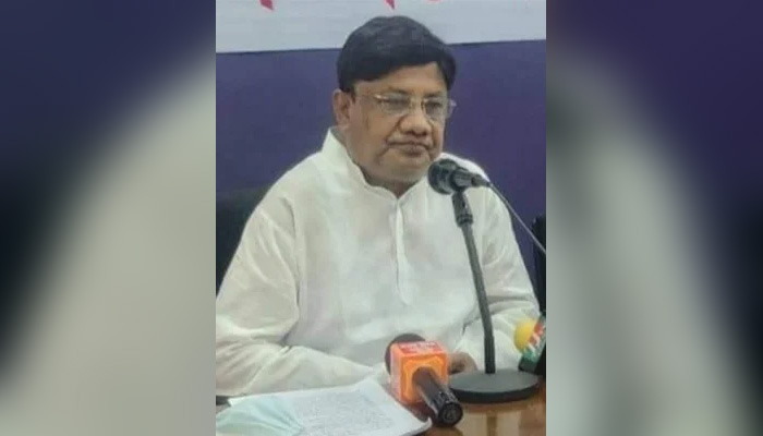 প্রেসক্লাবে শরীরে আগুন দিয়ে আত্মহত্যার চেষ্টা ব্যবসায়ীর