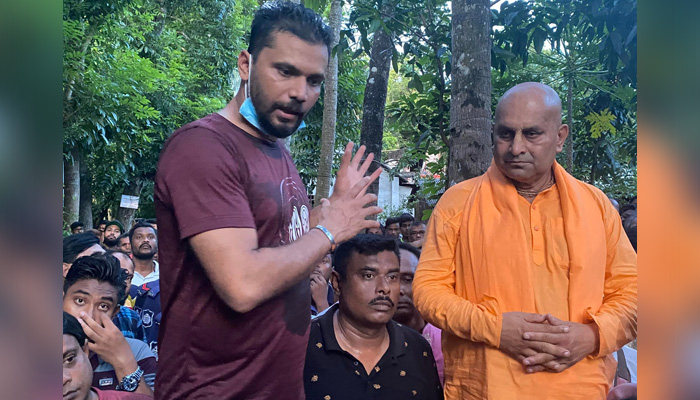 নড়াইলকে কলঙ্কিত করবেন না: মাশরাফি