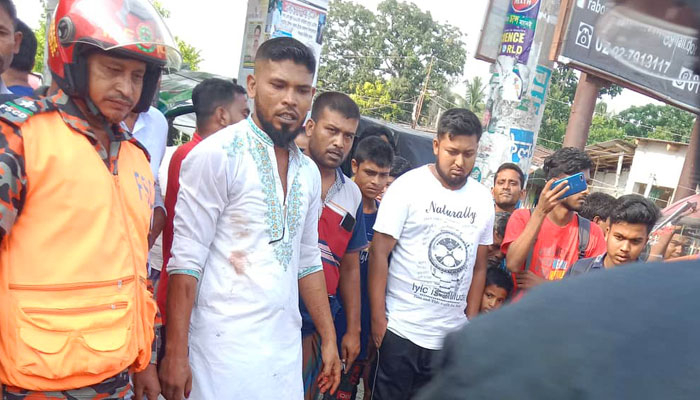 ট্রেনে কাটা পড়ে যুবকের পা বিচ্ছিন্ন