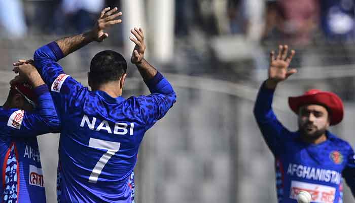 টস জিতে বোলিংয়ে আফগানিস্তান টস জিতে বোলিংয়ে আফগানিস্তান