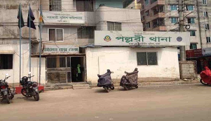 ছেলেকে বাঁচাতে গিয়ে বাবার মৃত্যু, পুত্রবধূ ও বেয়াইন গ্রেপ্তার ছেলেকে বাঁচাতে গিয়ে বাবার মৃত্যু, পুত্রবধূ ও বেয়াইন গ্রেপ্তার