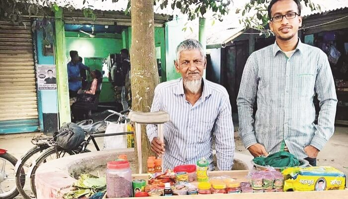 মানবতার ফেরিওয়ালা ইদ্রিস