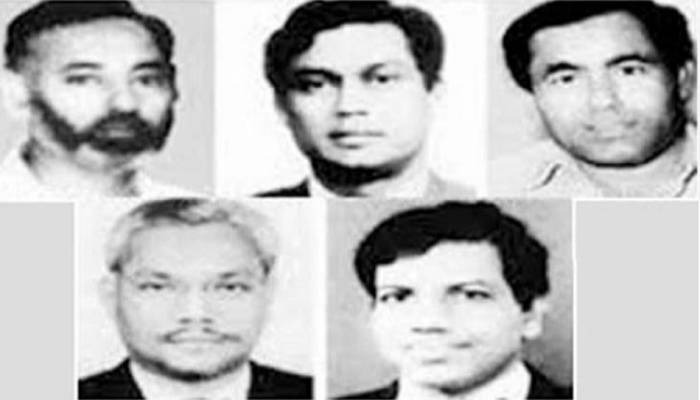 বিদেশে বাড়ির সামনে আন্দোলনের পরামর্শ