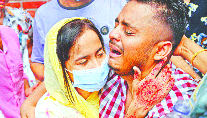 মর্মন্তুদ স্মৃতি মুছবেন কীভাবে নবদম্পতি