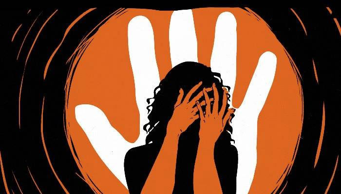 এবার গাজীপুরে স্বামীকে রাস্তায় ফেলে দিয়ে চলন্ত বাসে স্ত্রীকে সংঘবদ্ধ ধর্ষণ
