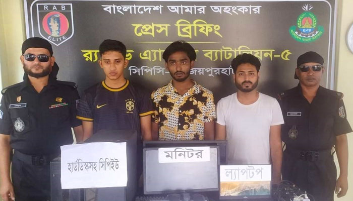 ক্রিপ্টোকারেন্সির মাধ্যমে কোটি কোটি টাকা হাতিয়ে নিত তারা ক্রিপ্টোকারেন্সির মাধ্যমে কোটি কোটি টাকা হাতিয়ে নিত তারা