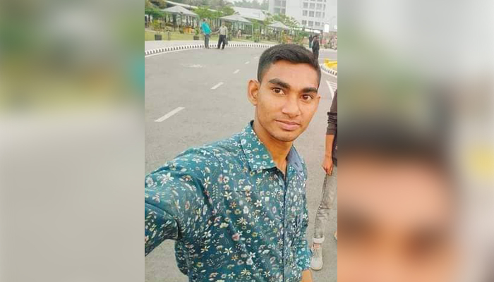 বগুড়ায় বাসচাপায় সেনাসদস্যসহ নিহত ২