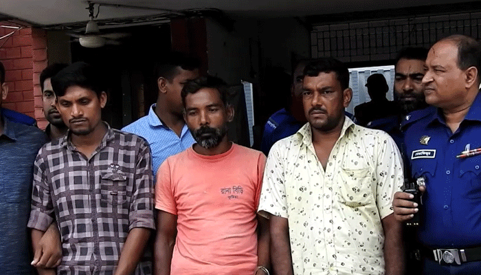 মাগুরায় ৯ কেজি গাঁজাসহ তিন মাদক ব্যবসায়ী আটক