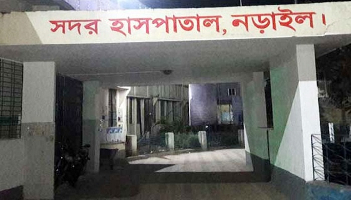 অ্যান্টিভেনম নেই বেড়েছে মৃত্যুঝুঁকি