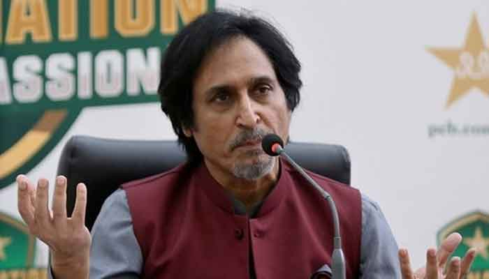 পিসিবি থেকে কত বেতন নেন, জানালেন রমিজ