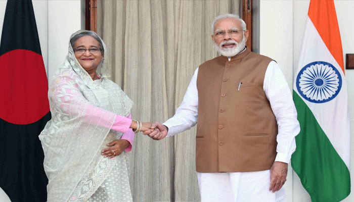 ভারতের উদ্বৃত্ত তেল চায় বাংলাদেশ