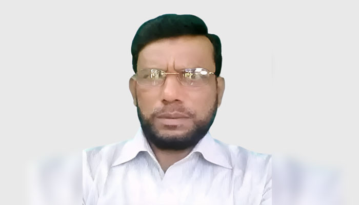 বাসের ধাক্কায় প্রাণ গেল সাংবাদিকের