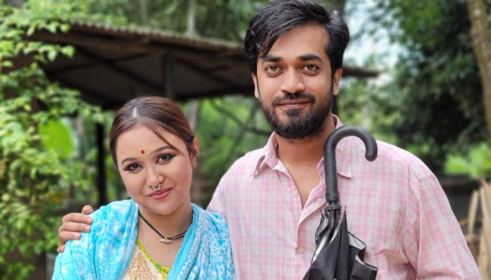 টানা তিন দিন বৃষ্টিতে ভিজে শুটিং