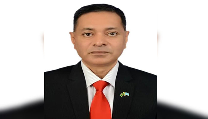র‌্যাডিসন ব্লু  চট্টগ্রামের প্রধান নির্বাহী ব্রিগেডিয়ার জেনারেল আলী