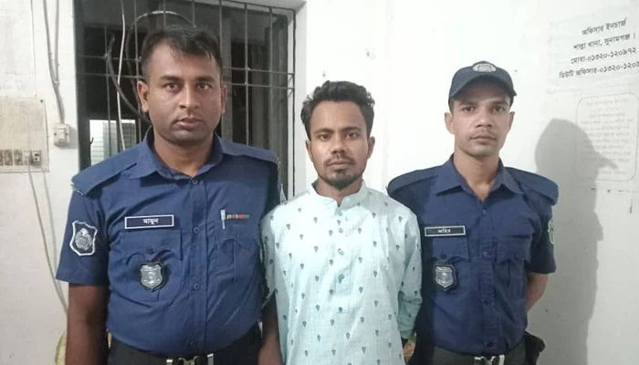 জামিন পাননি ঝুমন দাশ