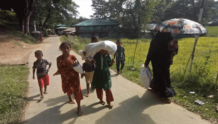 নাইক্ষ্যংছড়ি সীমান্তে গোলাগুলি, ঘরবাড়ি ছাড়ছে লোকজন নাইক্ষ্যংছড়ি সীমান্তে গোলাগুলি, ঘরবাড়ি ছাড়ছে লোকজন