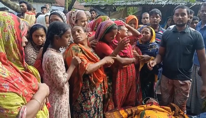 ডাকাতের কবলে প্রাণ গেল কৃষকের ডাকাতের কবলে প্রাণ গেল কৃষকের