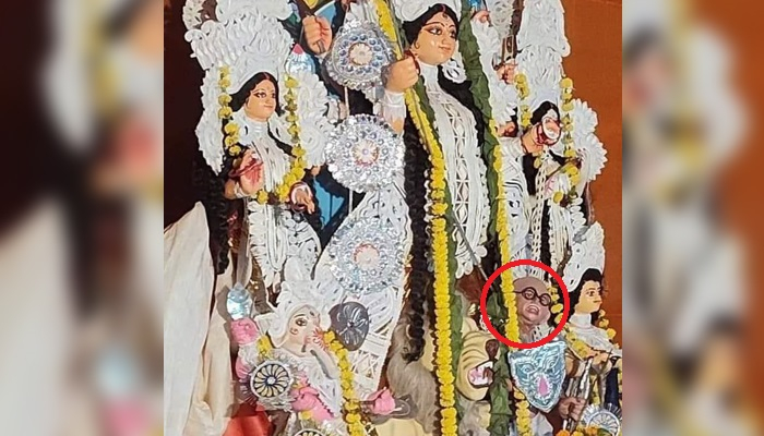 গান্ধীর 'অসুর' রূপে বিতর্কের ঝড়