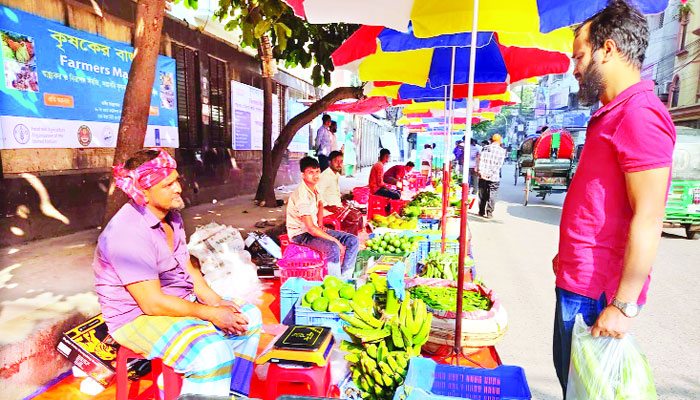 নিরাপদ খাদ্যের জন্য কৃষকের বাজার