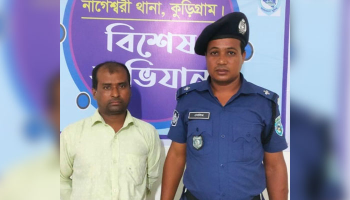 কোটা সুবিধা নিতে ‘স্ত্রীকে বোন’ বানানো সেই আনিসুর গ্রেপ্তার