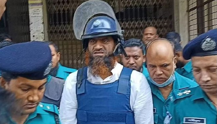 আমাকে শীর্ষ সন্ত্রাসী করে নাটক সাজানো হয়েছে: মামুনুল হক