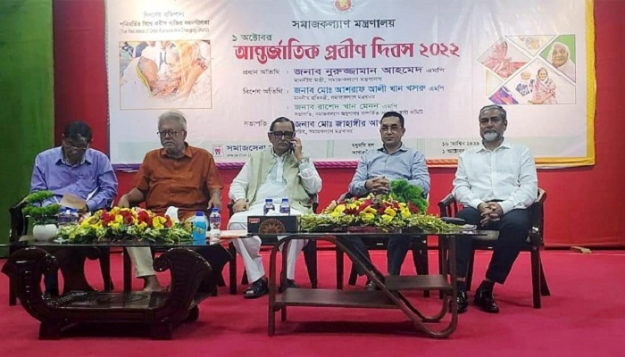 সরকারের প্রচেষ্টায় মর্যাদা বাড়ছে প্রবীণদের: সমাজকল্যাণমন্ত্রী