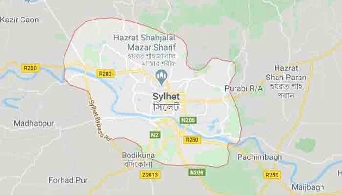রাস্তা থেকে উদ্ধার অজ্ঞান কলেজছাত্রী, চিরকুটে লেখা 'ও আমাদের শিকার নয়'