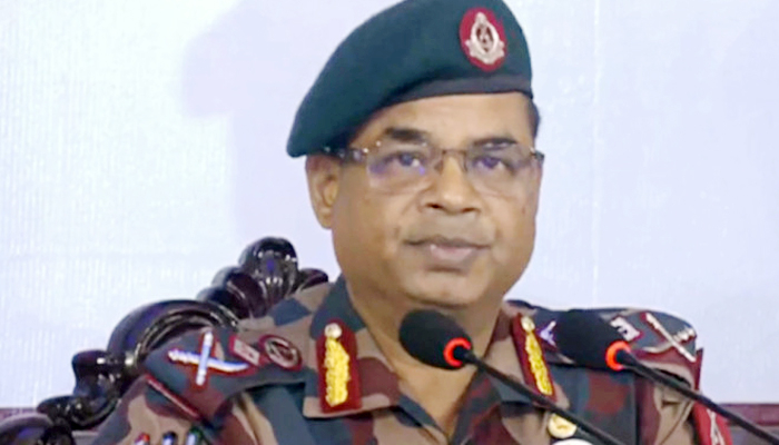 আকাশসীমা লঙ্ঘন না করার আশ্বাস দিয়েছে মিয়ানমার: বিজিবি মহাপরিচালক