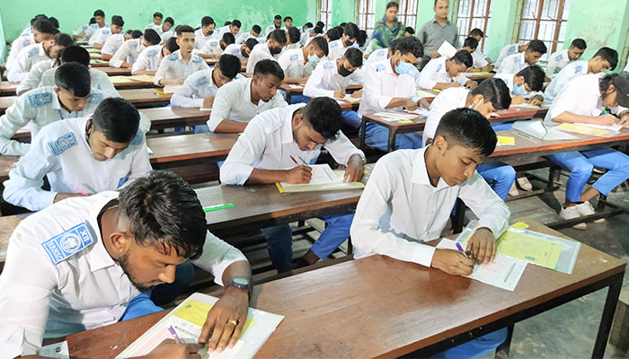 কারিগরি শিক্ষা বোর্ডের বাংলা প্রথম পত্র পরীক্ষা স্থগিত