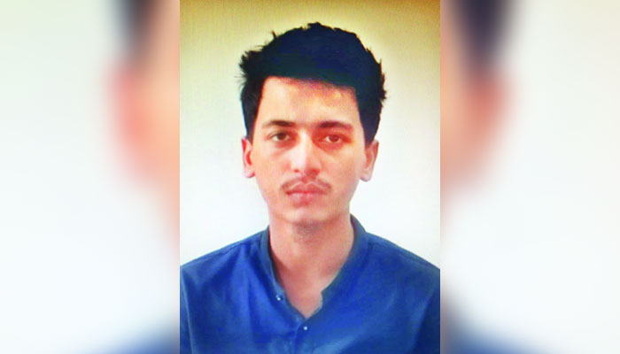 প্রিয় মুখগুলোও স্পর্শ করেনি ইসাকে