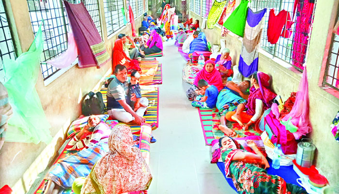 শয্যার কষ্ট প্রতিদিন ৯৫০ রোগীর